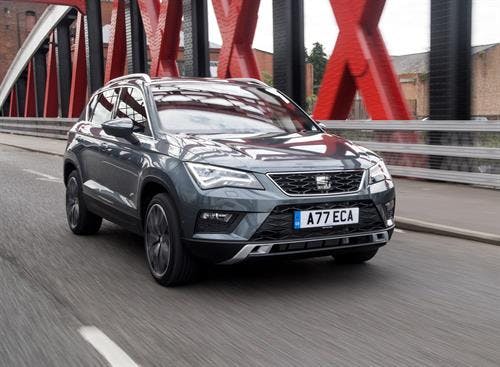 SEAT ATECA COMPLETES A STUNNING FIRST YEAR OF AWARDS WITH CAR DEALER POWER CAR OF THE YEAR TITLE