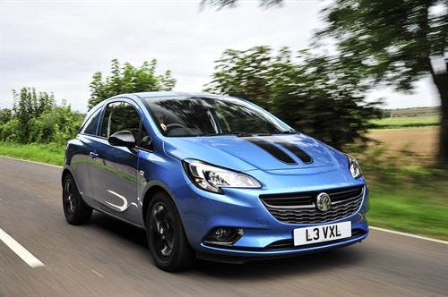DELIVERING BRILLIANCE: VAUXHALL CORSAVAN RETAINS TITLE AT BUSINESS VAN OF THE YEAR AWARDS