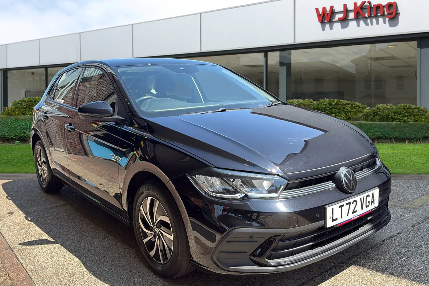 VOLKSWAGEN POLO 1.0 TSI LIFE HATCHBACK 5DR PETROL DSG 1.0 PETROL AUTOMATIC 38,856 MILES...
