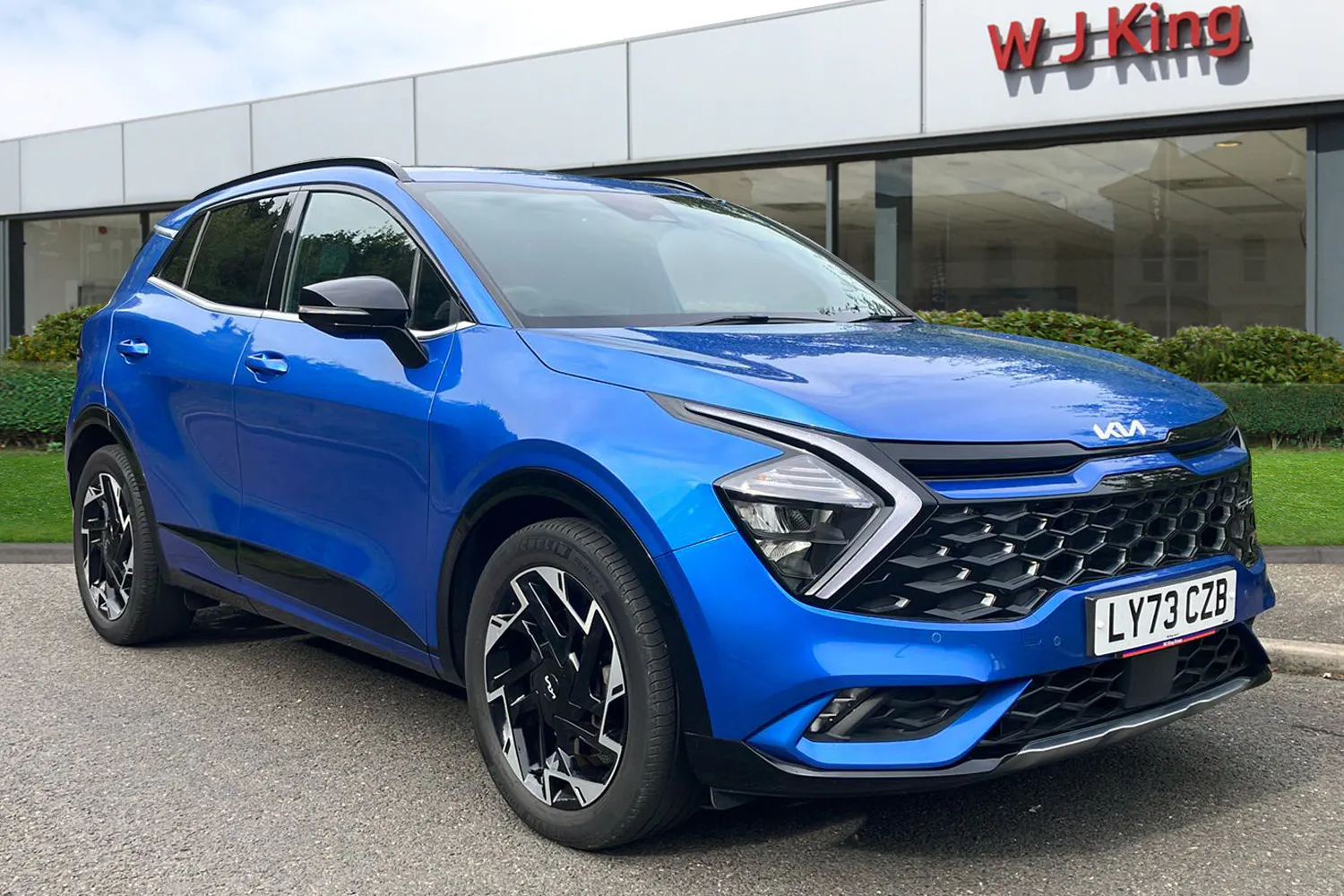 Kia Sportage listing photo